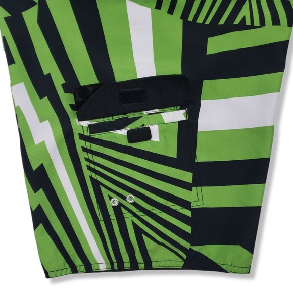 Maui and Sons Mens Surf Board Shorts Green Black Geo Print Size 34 - Picture 8 of 13
